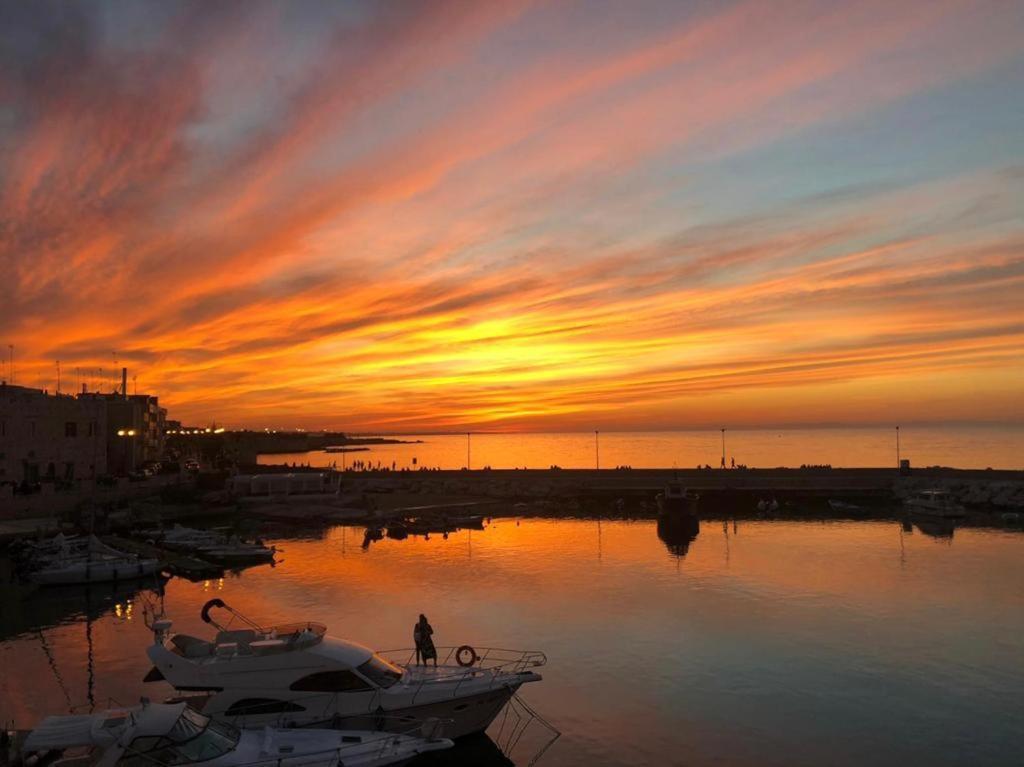 Nel Mar Casa Vacanze Giovinazzo Exterior photo